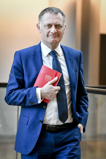 Fotografija 11: Philippe JUVIN in the European Parliament in Strasbourg