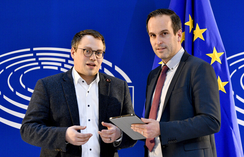 Fotografie 4: Arndt KOHN and Tiemo WÖLKEN in the European Parliament in Strasbourg