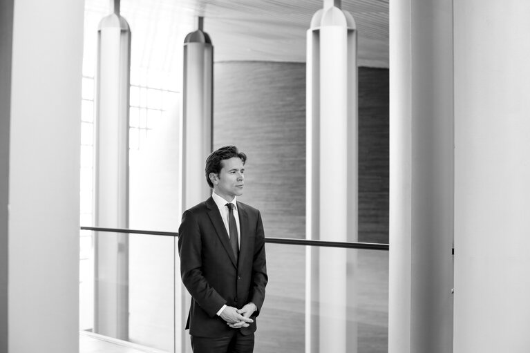 Valokuva 1: Geoffroy DIDIER in the European Parliament in Strasbourg