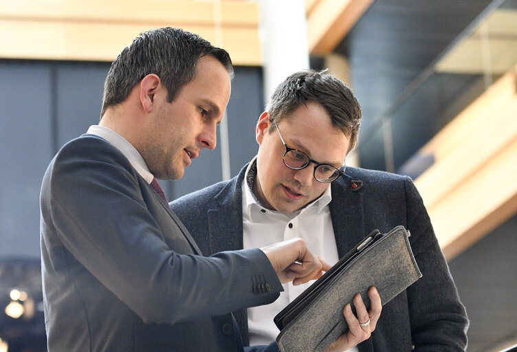 Fotografie 10: Arndt KOHN and Tiemo WÖLKEN in the European Parliament in Strasbourg