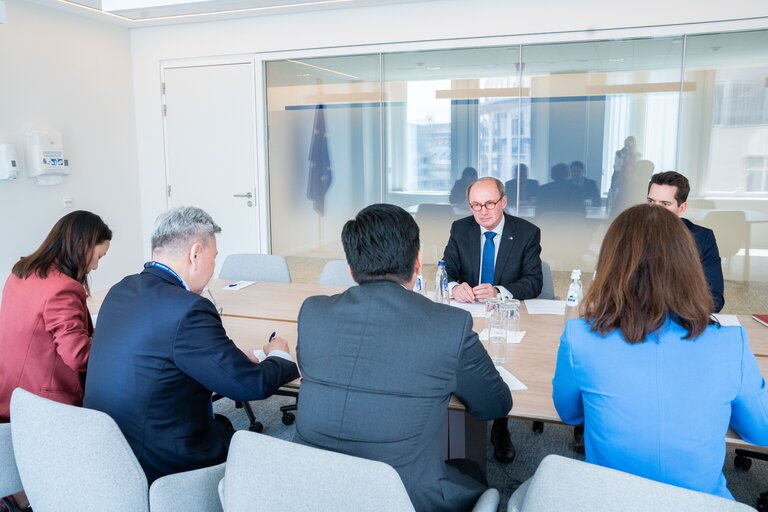 Othmar KARAS meets with Tumurbaatar AYURSAIKHAN, MP, Vice Chairman of the State Great Hural (Parliament) of Mongolia