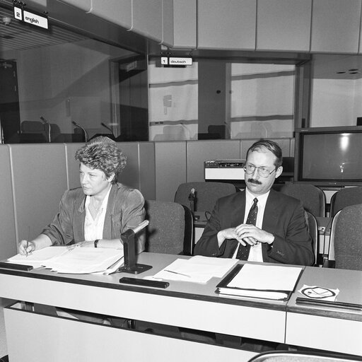 Foto 2: Meeting at the European Parliament in Brussels