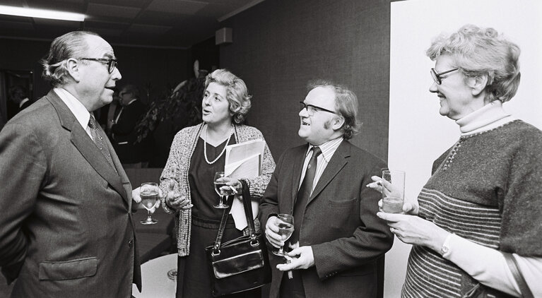 Meeting and reception after the plenary session of January 1977