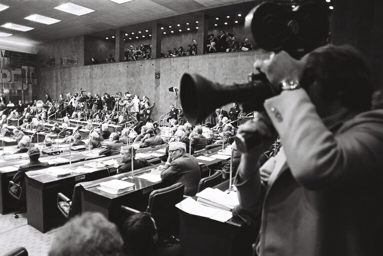 Commission Jenkins in plenary session in Luxembourg on January 1977