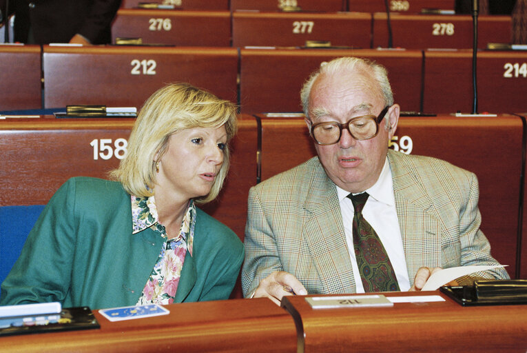 Anne ANDRE and Jean DEFRAIGNE in Plenary Session in Strasbourg - june 1992