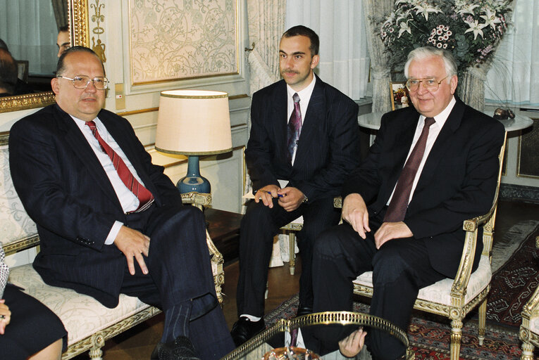 Fotografie 9: The Prime Minister of Belgium welcomes the President of the EP, at the Egmont Palace