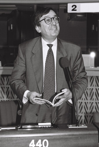 Jean Claude MARTINEZ in plenary session in Strasbourg - June 1992