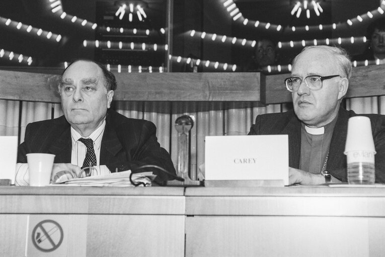 Photo 3 : George Carey, Archibischop of Canterbury at a meeting of the Committee on Civil Liberties and Internal Affairs