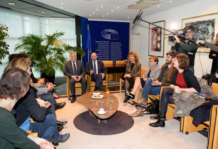 Foto 4: LUX Prize  EP President meets the laureates.