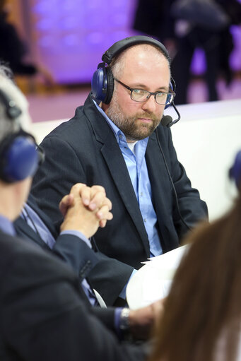 Fotó 1: EURANET -  Citizens Corner