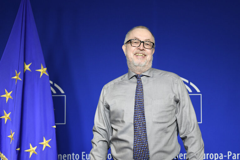 Fotogrāfija 11: Michael DETJEN MEP in the EP in Brussels