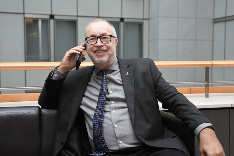 Fotogrāfija 18: Michael DETJEN MEP in the EP in Brussels