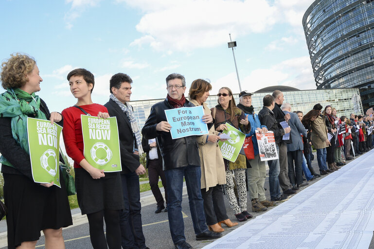 Fotografia 12: ' Migrants Lives Matter ' Demonstration in solidarity with the migrants crossing Mediterranean sea