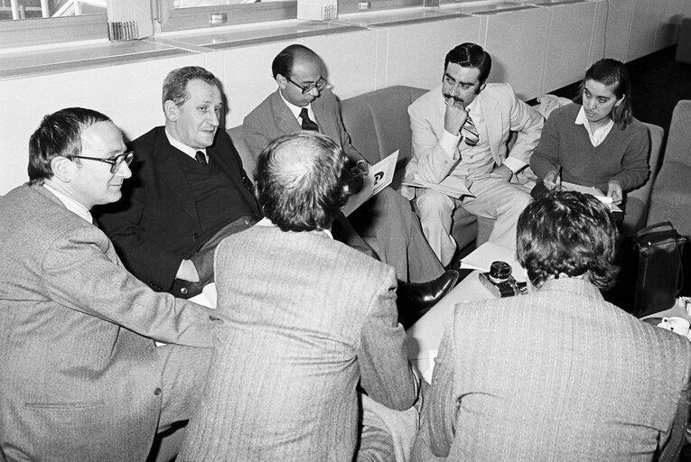 Mario PEDINI with journalists