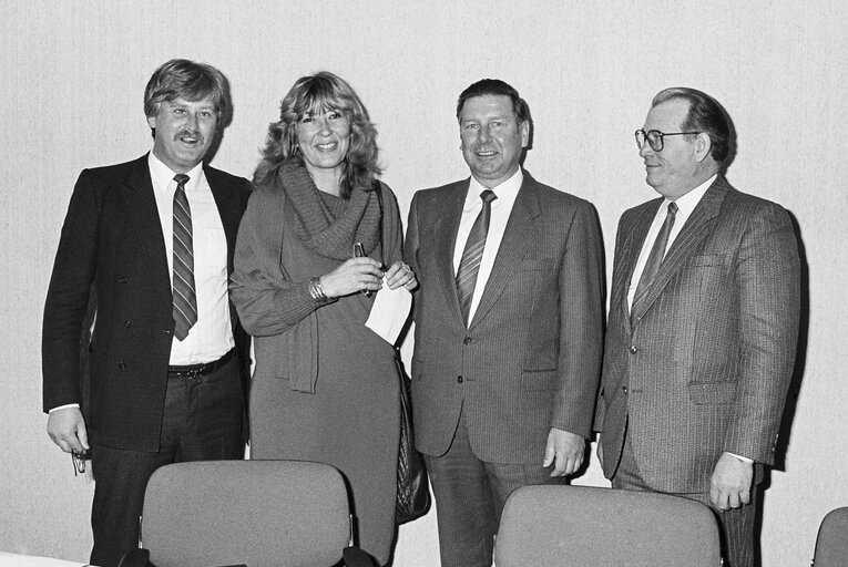 Fotografija 23: Group picture at Strasbourg in february 1984