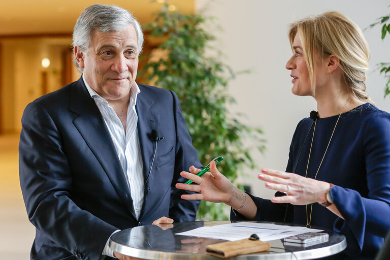 Foto 16: Facebook chat with Antonio TAJANI - EP President
