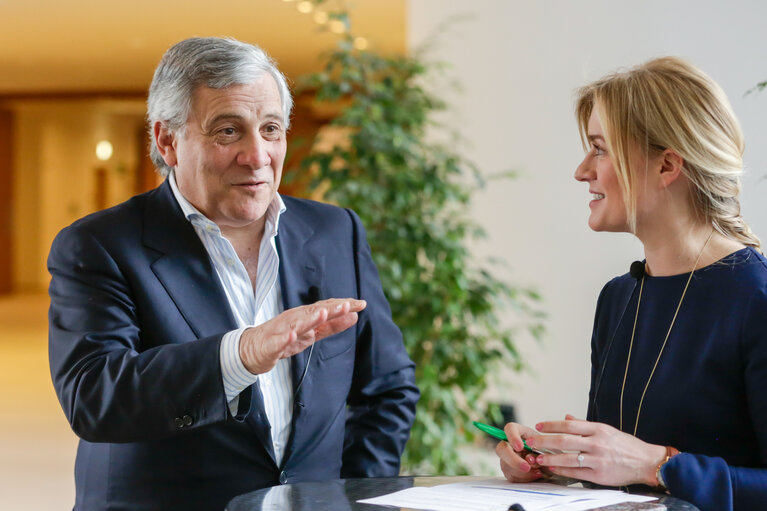 Foto 17: Facebook chat with Antonio TAJANI - EP President