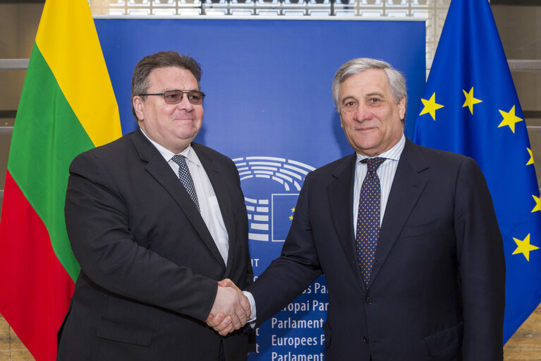 Billede 21: Handover ceremony of  ' February 16th Act of Lithuanian Independence '