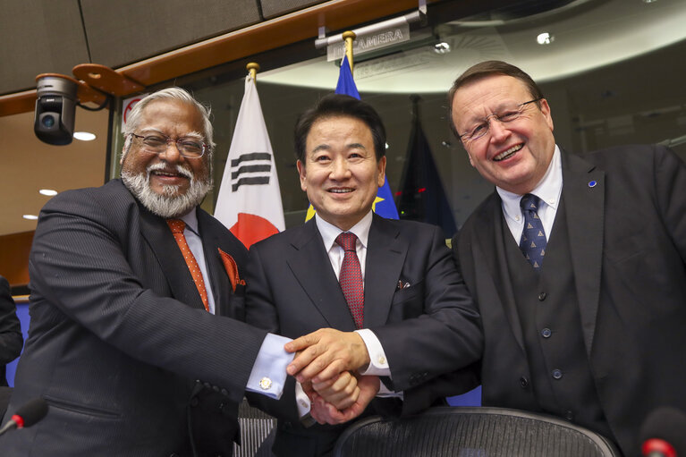 Fotografie 7: Interparliamentary Meeting with a Delegation for relations with the Korean Peninsula