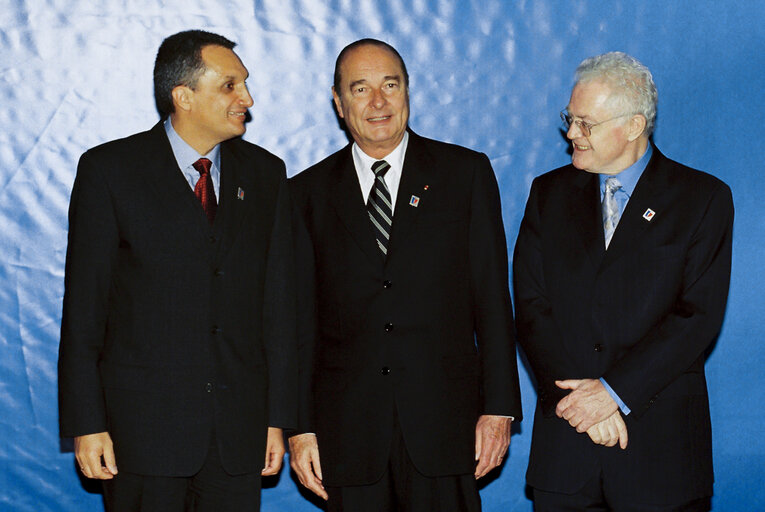 Suriet 21: Heads of State and Ministers arriving at the Nice Summit on December 7th, 2000.