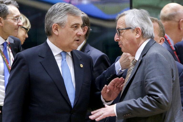 Photo 1: European Council Meeting - Antonio TAJANI, President of the European Parliament and Jean-Claude JUNCKER, President of the European Commission.