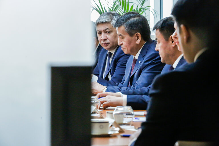 Zdjęcie 1: Visit of His Excellency Sooronbay JEENBEKOV - President of the Kyrgyz Republic to the European Parliament in Brussels