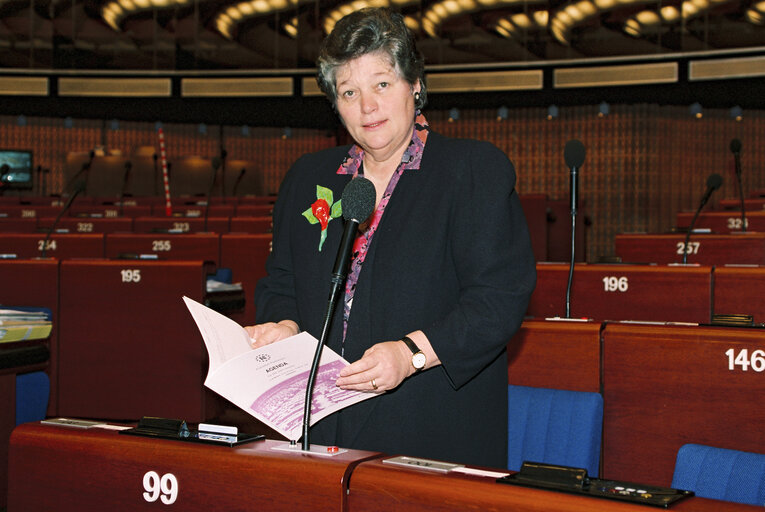 Mel READ in plenary session in Strasbourg - March 1993