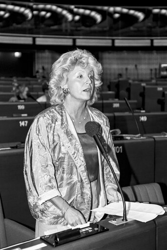 Billede 2: Nicole PERY in plenary session in Strasbourg, in october 1991