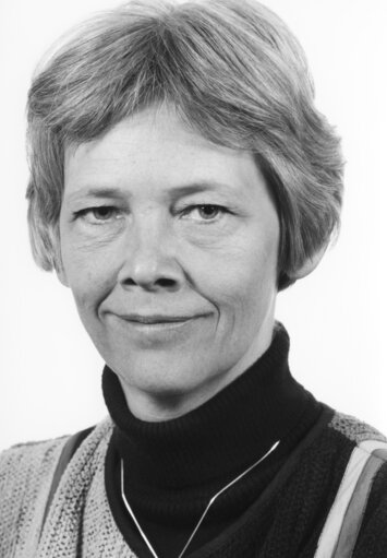 Fotografia 5: Portrait of Ulla Margrethe SANDBAEK, MEP during the 3rd, 4th and 5th Parliamentary Terms (1989-2004)