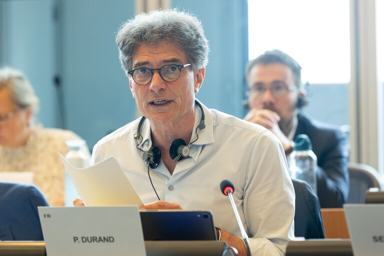 Photo 8: JURI Committee - Trilogue on Corporate Sustainability Reporting CSRD