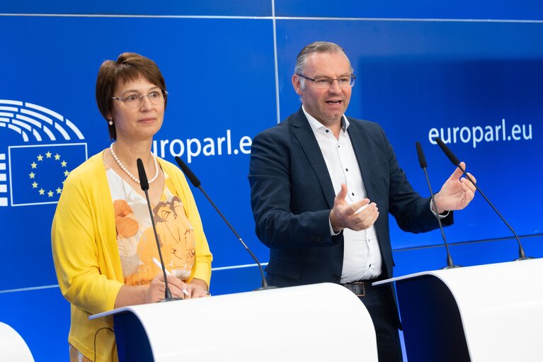 Fotografie 4: Press conference on the outcome of the AGRI Committee mission to the Polish-Ukrainian border