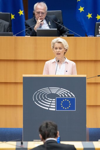 Fotografia 15: EP Plenary session - Joint debate - Preparation of the European Council meeting