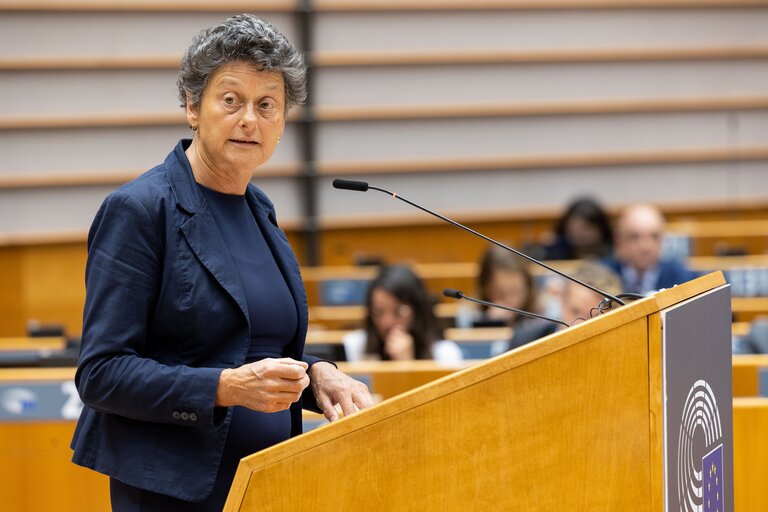 Fotografi 9: EP Plenary session - Joint debate - Preparation of the European Council meeting