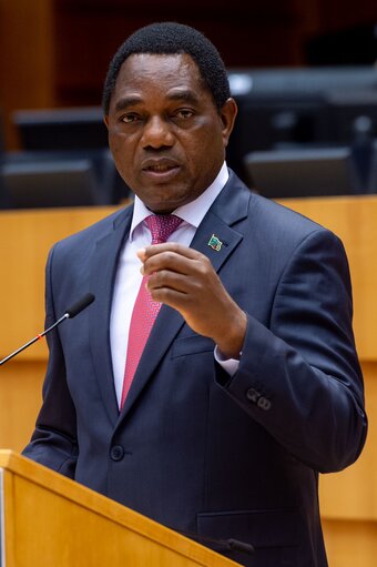 Fotografie 9: Formal Sitting - Address by Hakainde Hichilema, President of the Republic of Zambia