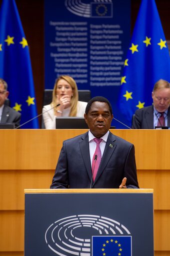 Fotografie 18: Formal Sitting - Address by Hakainde Hichilema, President of the Republic of Zambia