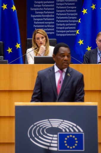 Fotogrāfija 17: Formal Sitting - Address by Hakainde Hichilema, President of the Republic of Zambia