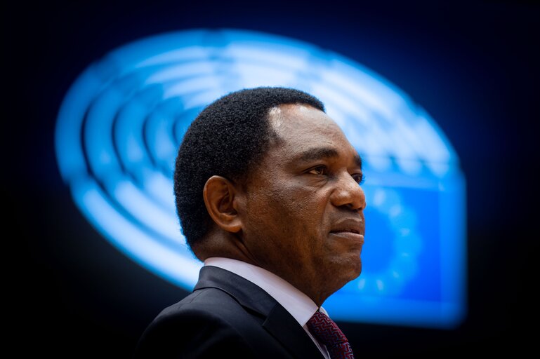 Fotografie 22: Formal Sitting - Address by Hakainde Hichilema, President of the Republic of Zambia