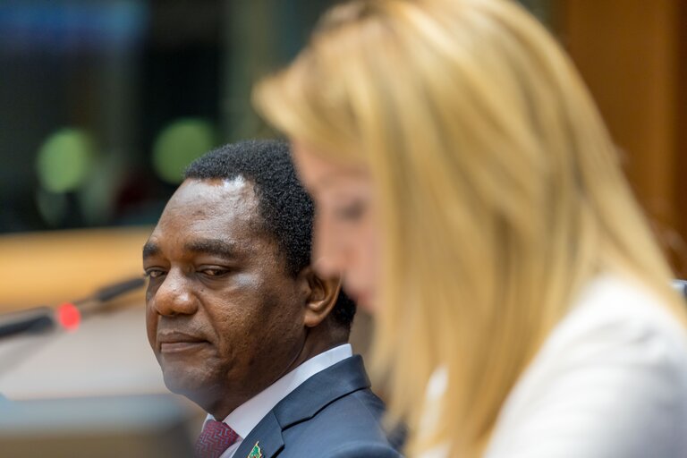 Fotogrāfija 33: Formal Sitting - Address by Hakainde Hichilema, President of the Republic of Zambia