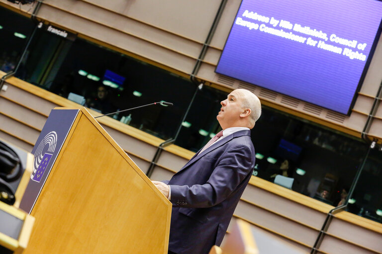 Foto 5: EP President meets with the Council of Europe Commissioner for Human Rights