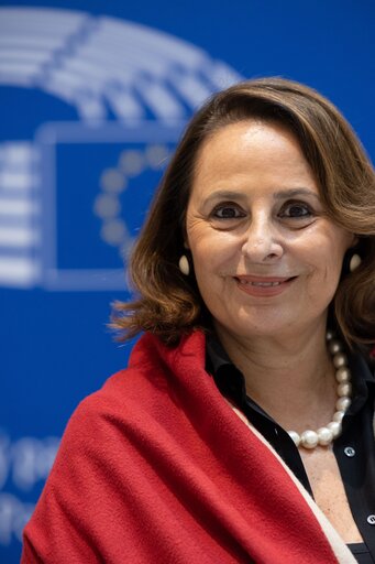 Photo 6: Luisa REGIMENTI in the EP in Brussels