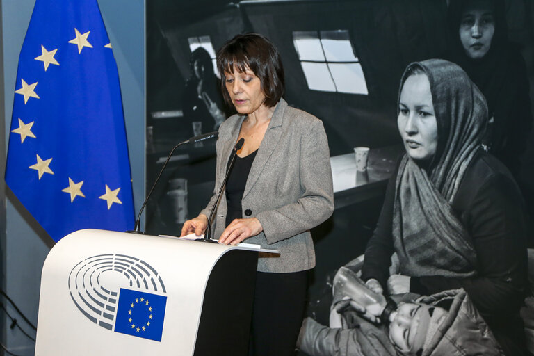 Fotografija 7: Opening ceremony of the Parlamentarium Exhibition 'Women refugees and asylum seekers'