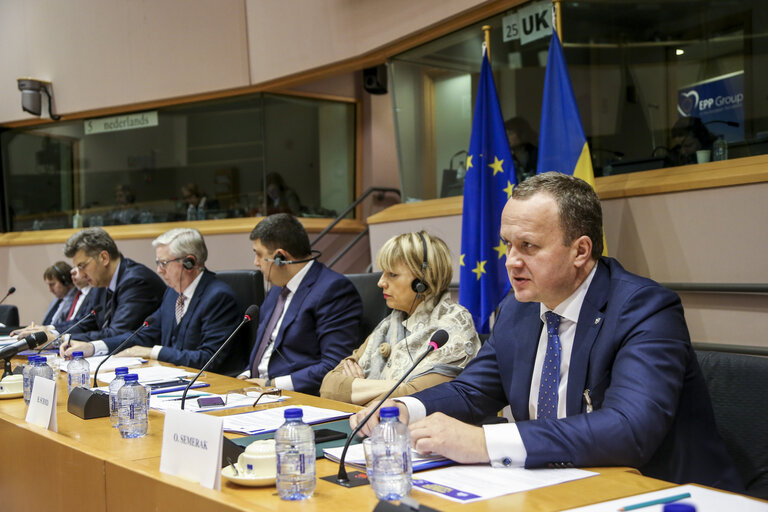 Zdjęcie 5: Ukraine Week at the European Parliament - High-level conference EP - Verkhovna RADA of Ukraine on capacity building for reform.    High-level closing event on follow-up