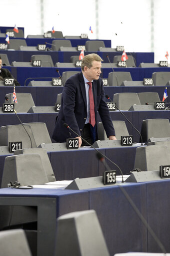 Foto 9: Plenary session week 10 2016 in Strasbourg    Preparation of the European Council meeting of 17 and 18 March 2016 and outcome of the EU Turkey  summit  Council and Commission statements