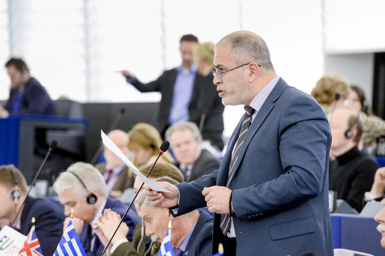 Photo 20: Plenary session week 10 2016 in Strasbourg  Address by the UNHCR