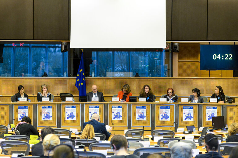 Fotografi 8: CULT Committee meeting   Public hearing on ' Integration of immigrants and their children though education and culture '