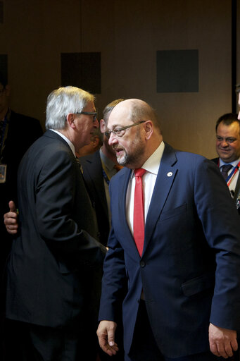 Fotografija 7: Martin SCHULZ - EP President meets with Donald TUSK - President of the European Council, Jean-Claude JUNCKER - EC President and Ahmet DAVUTOGLU, Prime Minister of Turkey