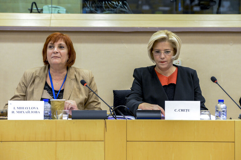 Fotografie 19: REGI Committee - Exchange of views with the Commissioner in charge of Regional policy