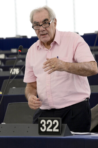 Fotografie 18: Plenary session week 28 2015 in Strasbourg - Cambodia's draft laws on NGOs and trade unions