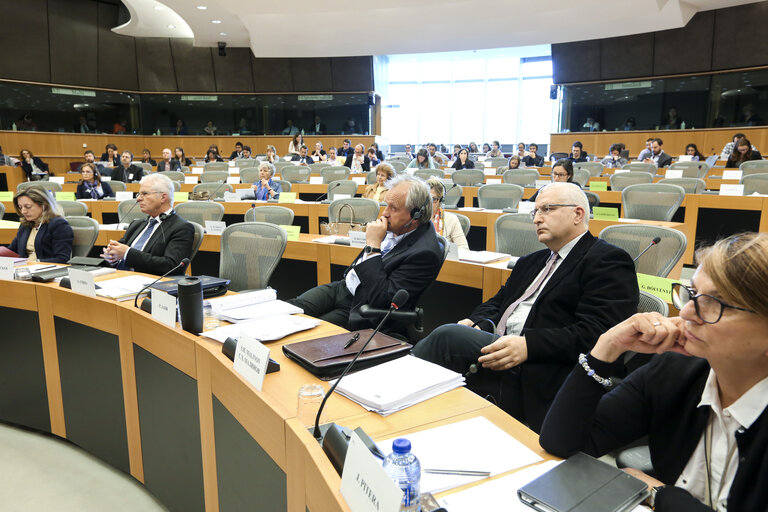 Foto 5: PETI Committee Meeting