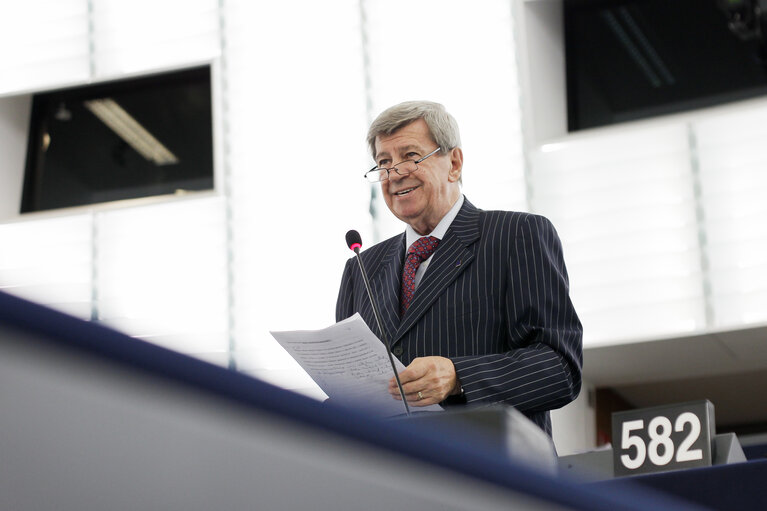 Fotografia 16: Plenary session in Strasbourg - Week 37  2015 - Assessment of the 2012 European Year for active ageing and solidarity between generations